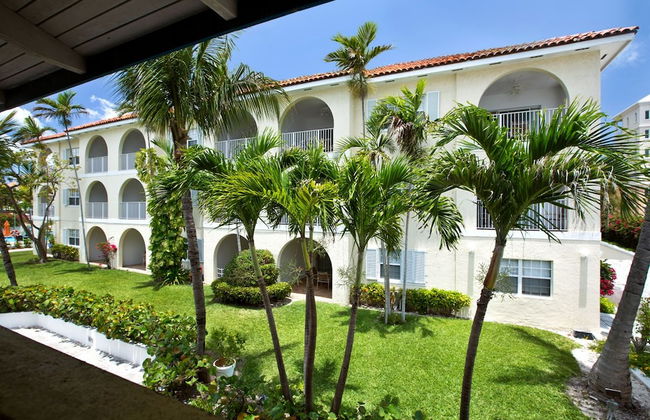 Paradise Harbour Club & Marina - Photo 27