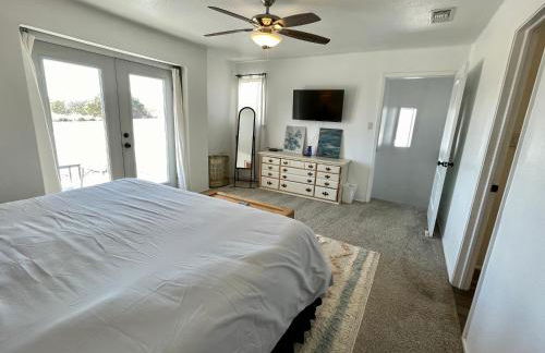 Architect's 'Castle' - Golf Villa with Views - Foto 23