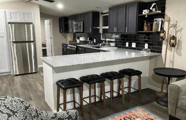 Gorgeous 10 Acre Estate POOL HOT TUB GAME ROOM - Foto 56