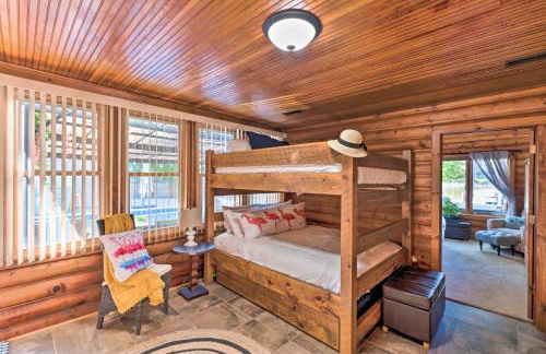 Boat Dock and Backyard Rock River Retreat - Foto 22