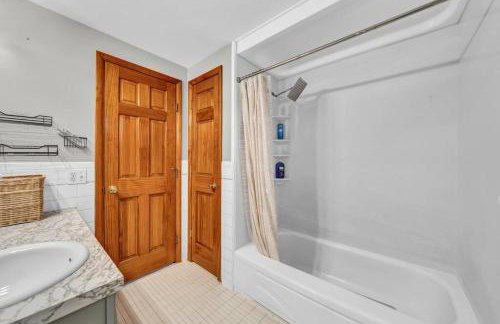 Cozy Duplex Near BUF International Airport - Foto 31