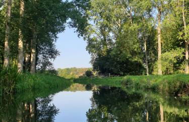 The Cartshed, Coltishall, Norfolk - Photo 29