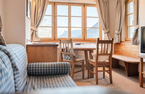 Huber unterm Baum - Foto 18