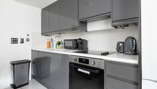 2 Minutes from Kings Cross 1 Bedroom Apartment with Private Patio - Foto 4