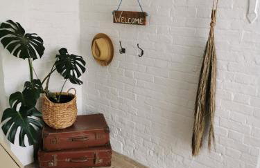 Beehive Cottage - Photo 53