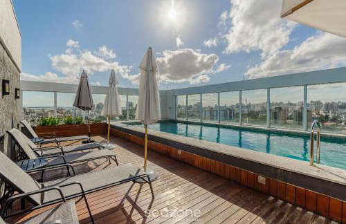 Lindo Apto em Cond. c/ Piscina e Garagem RPF0605 - Foto 1