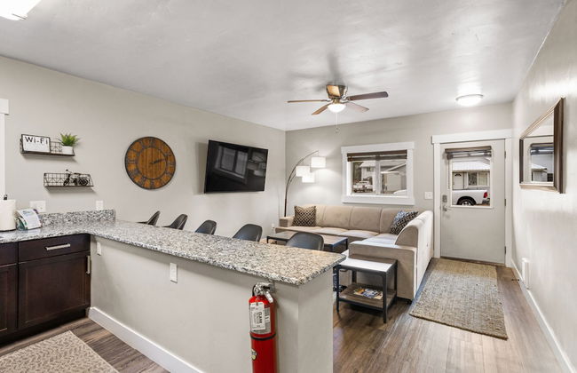 The Yellowstone Hideaway Unit B - Photo 17