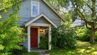 Coastal Cabin - Downtown Historical Log Home - Foto 2