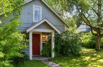 Coastal Cabin - Downtown Historical Log Home - Foto 2