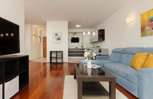 Apartment With 3 Rooms Bemowo by Renters - Foto 20