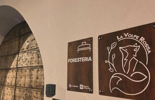 La Volpe Rossa Rooms and Apartments - Photo 8