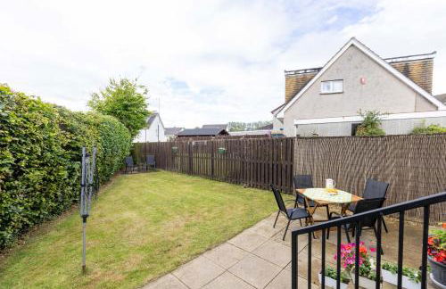 20 mins to Edinburgh 3 bedroom detached family house Wi-Fi Parking - Foto 6
