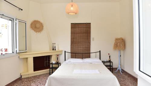 Los Almyros - Photo 3