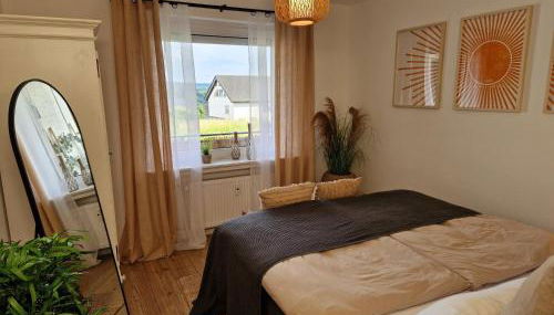 Sonnenhang im Boho-Stil mit Balkon, 500m zum See, 2 Schlafzimmer - Photo 2