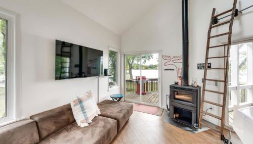 Island Retreat on Pistakee Lake Deck and Gas Grill! - Foto 5