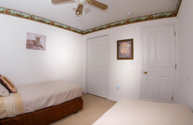 Large Pool With Jacuzzi, Near the Disney Attractions!! - Foto 24