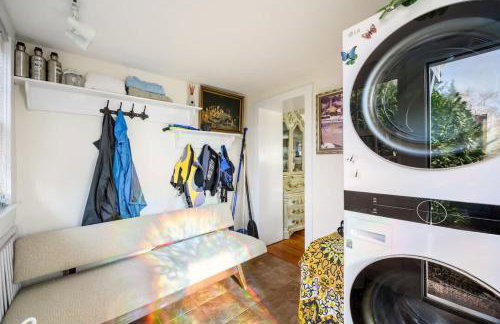 Charming & Whimsical Historic River Home - Photo 31