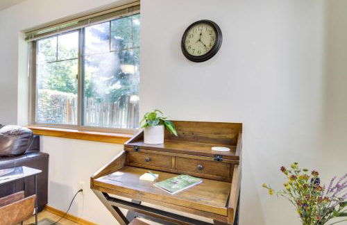 Heart of Bozeman Townhome with Patio Near MSU - Foto 9