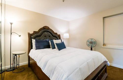 Modern 2BR Downtown San Jose Condo Walkable - Foto 5