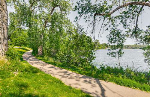 Pet-Friendly Minneapolis Studio Walk to Lake! - Foto 27