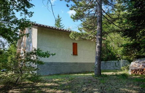 Awesome Home In Cerqueto Di Civitella - Foto 12