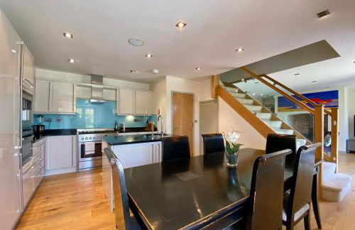 Wellesley House - Photo 5