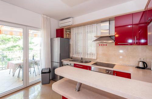 Apartmani Marina - Photo 27