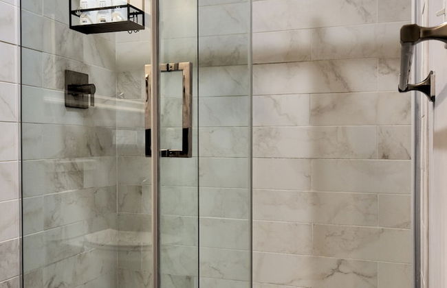 Kasa Forest Park St. Louis - Photo 50