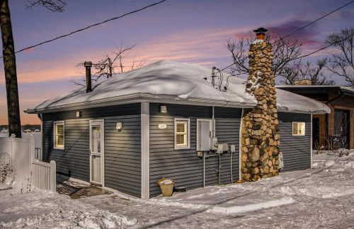 Pure Michigan at Pine Lake - Swim, Boat, Fun! - Foto 15