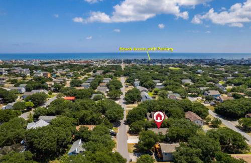 Couples Retreat with Hot Tub, Beach Cruisers, Spa Bath - Foto 48