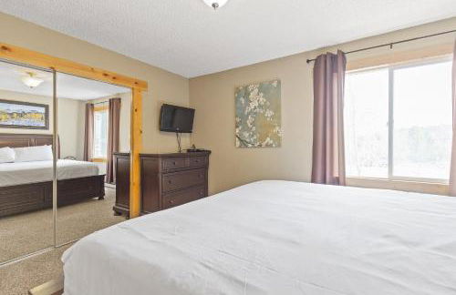 Rocky Mountain Escape with Vista View - Wildernest - Foto 13