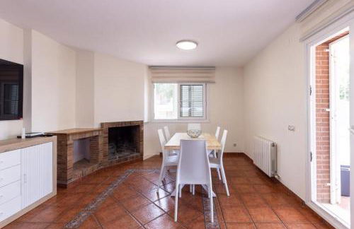 Golden Villa - Photo 20