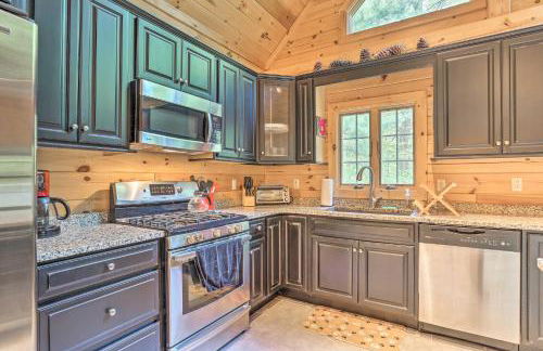 Palmerton Cabin with Game Room about 5 Mi to Blue Mtn - Foto 9