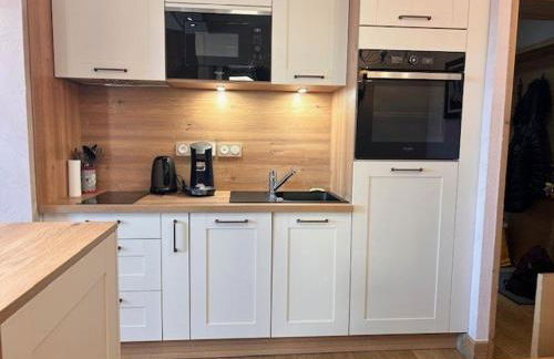 Appartement 3 pièces 6 pers. - Pied des pistes avec piscine, sauna et animaux admis - FR-1-330-396 - Foto 13