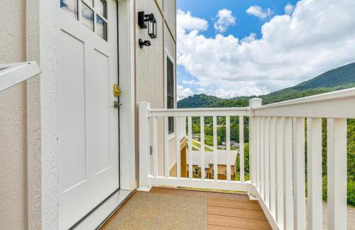 Hike and Ski Mtn-View Retreat in Maggie Valley! - Foto 23