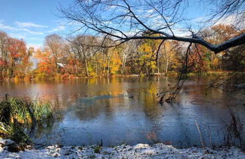 Farmhouse Broad Brook: Comfort & Charm. - Foto 40