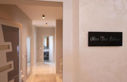 D-Palace Apartments-Olive tree - Foto 5