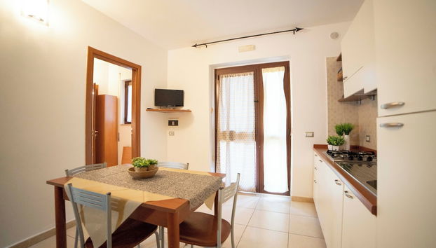 Ferienwohnung "ulivo" mit Pool und Privatstrand -1 - Foto 2, Imagen principal