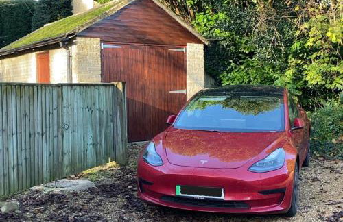 Charming Pet-Friendly Family Cottage in Eynsham - Pass the Keys - Photo 31