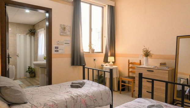 Sunny Maltese Townhouse Madonnina Kalkara - Foto 5, Zimmer