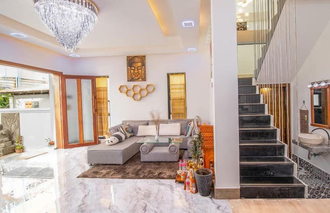 Central Modern Private Villa by La San - Photo 9