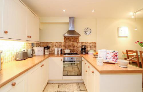 Fox Hat Cottage - Photo 7