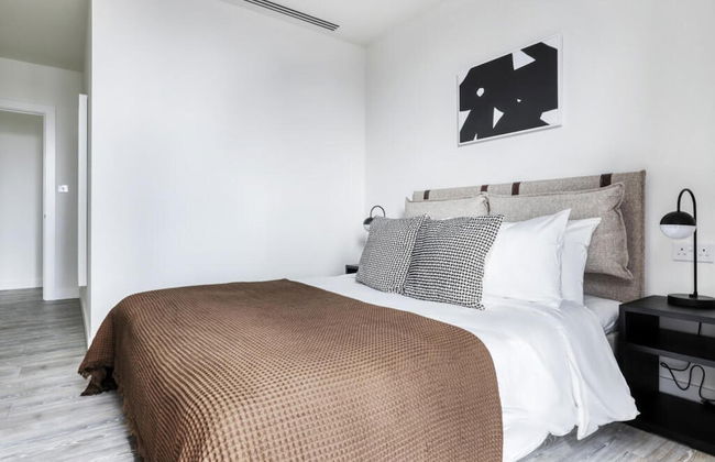 Remarkable 2bed Apartment in London - Photo 7