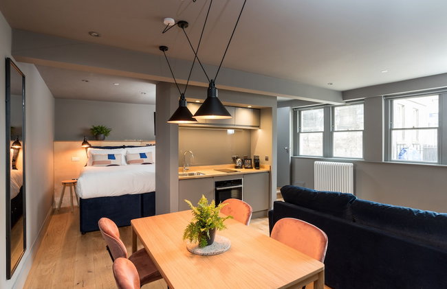 Hiding Space - Trim Street Apartments - Foto 13