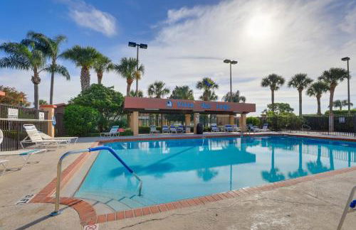 Steps to Pool Winter Garden House with Lanai! - Foto 34