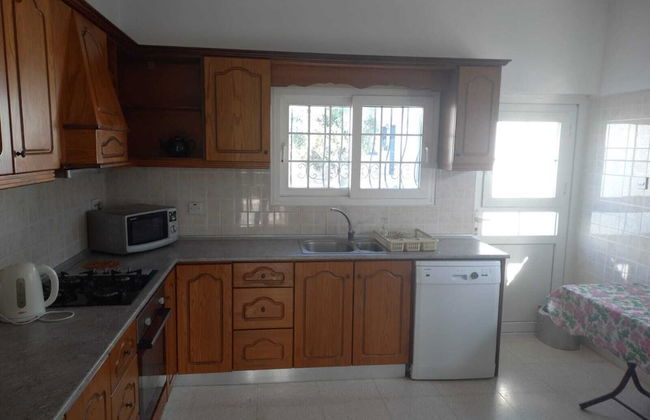 Beautiful and Large 3-bed Villa in Lapta, Cyprus - Foto 9