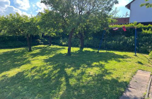 NEW Spacious House with large garden - Foto 46