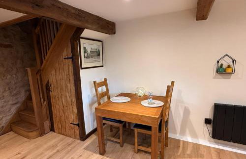 The Snug- A beautiful and characterful property connected to a historic Georgian Manor House - Foto 6