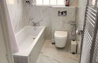 Entire Apartment hosted by Pius - Foto 14