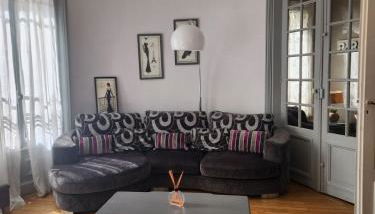 Appartement haussmannien au cœur d Orléans - Foto 2